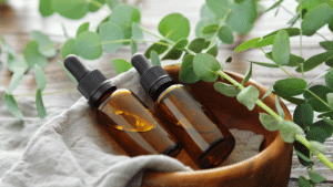 Hvad er æteriske olier? Guide til aromaterapi og diffuser